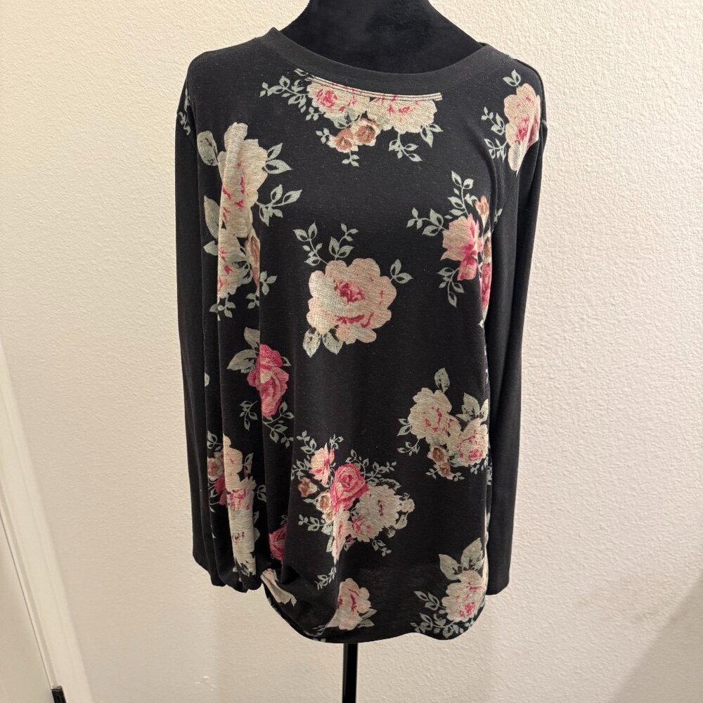 ALYX Black Floral Print Long Sleeve boho top
